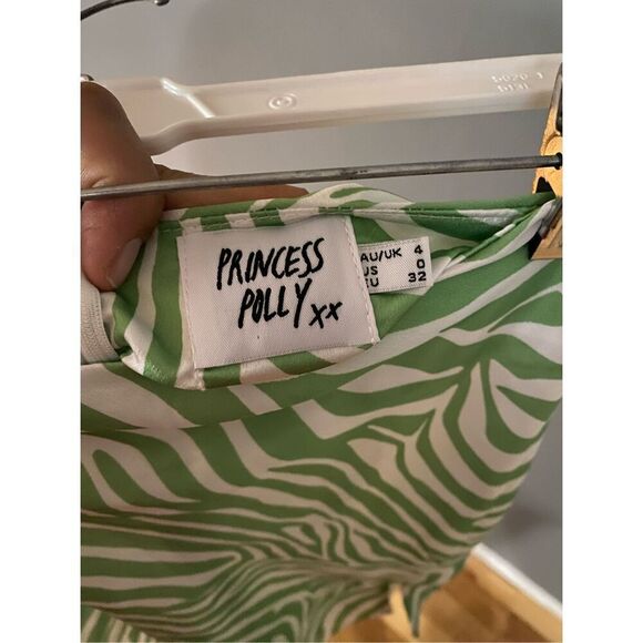 PRINCESS POLLY Clueless Zebra Print Mini Skirt Green and White Size 0 - Picture 6 of 7